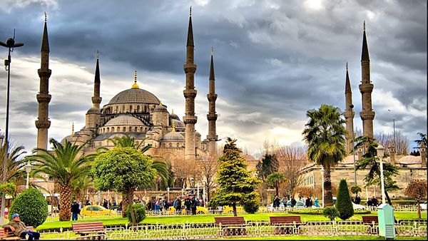 İstanbul'un Camiileri Belgeseli