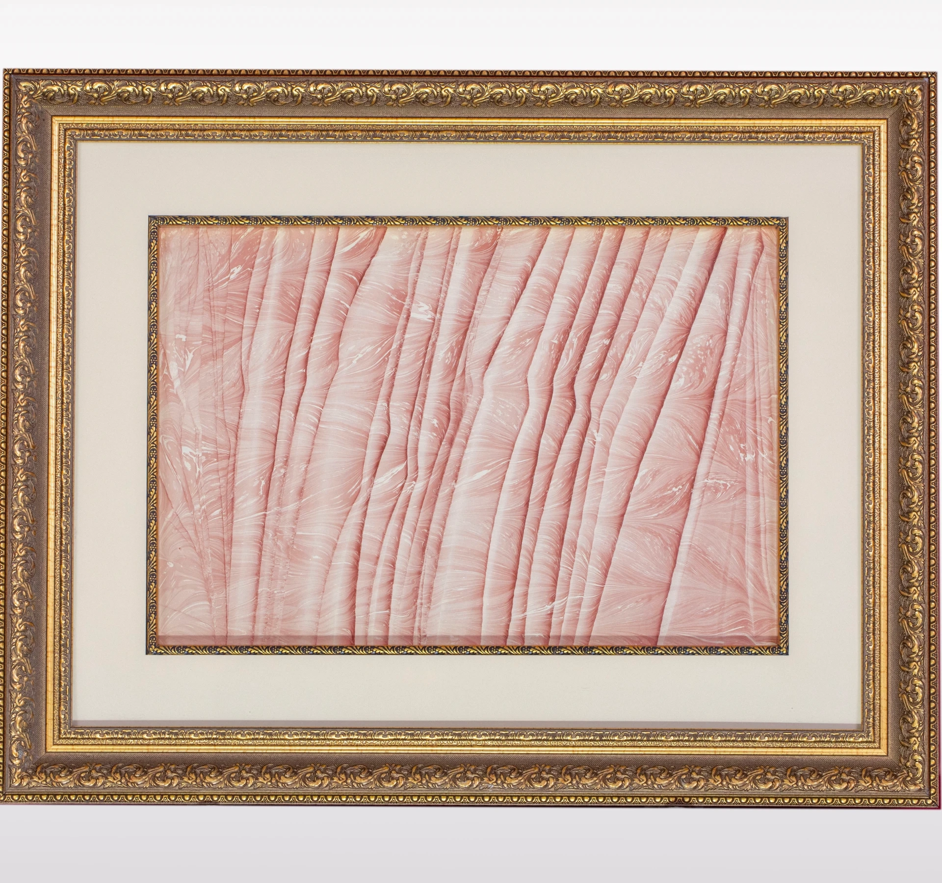 Pembe Dalgalı Ebru Levha