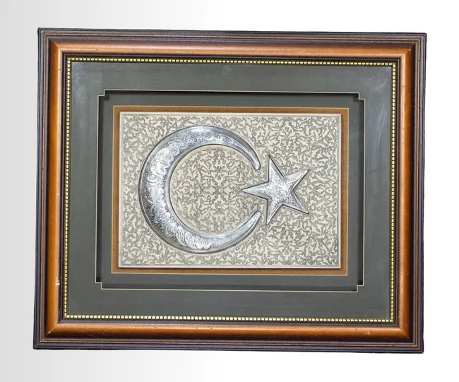 Gümüş Besmele ve Kelime-i Tevhid Kabartma Bayrak
